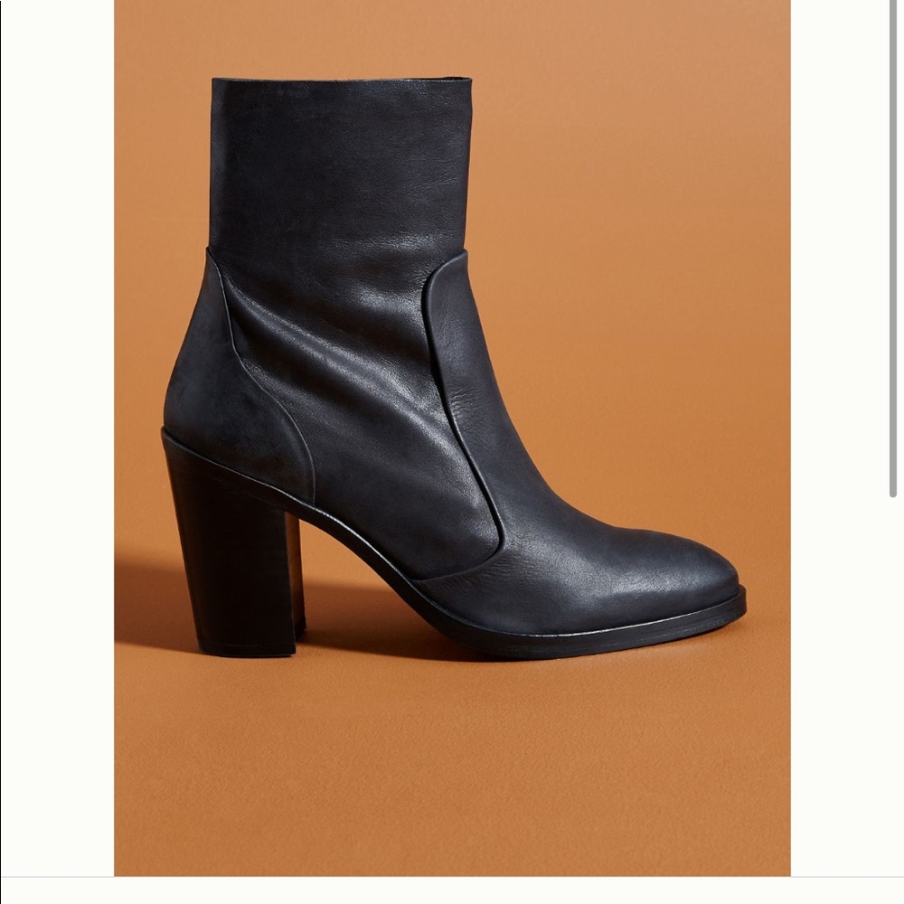 Farylrobin Ruth black ankle boots